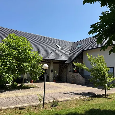 Villa Stone-2